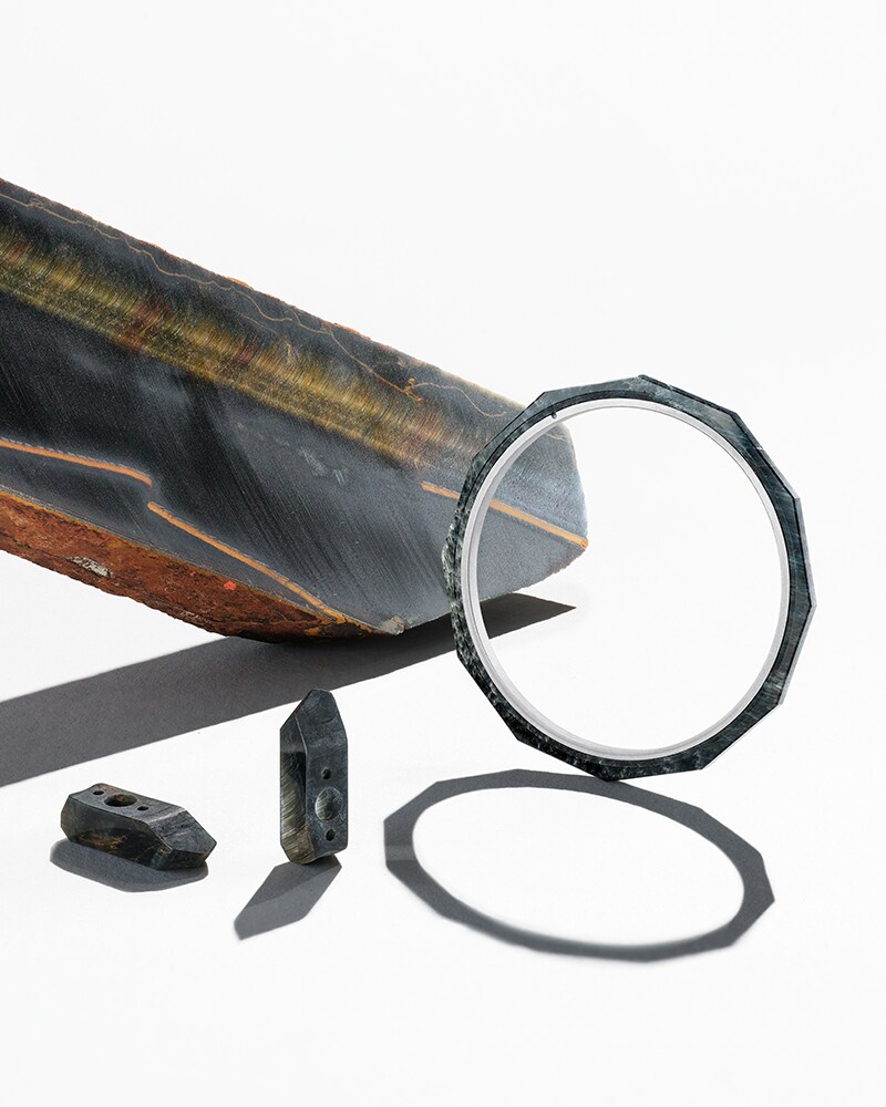 Picture of the falcon's eye stone