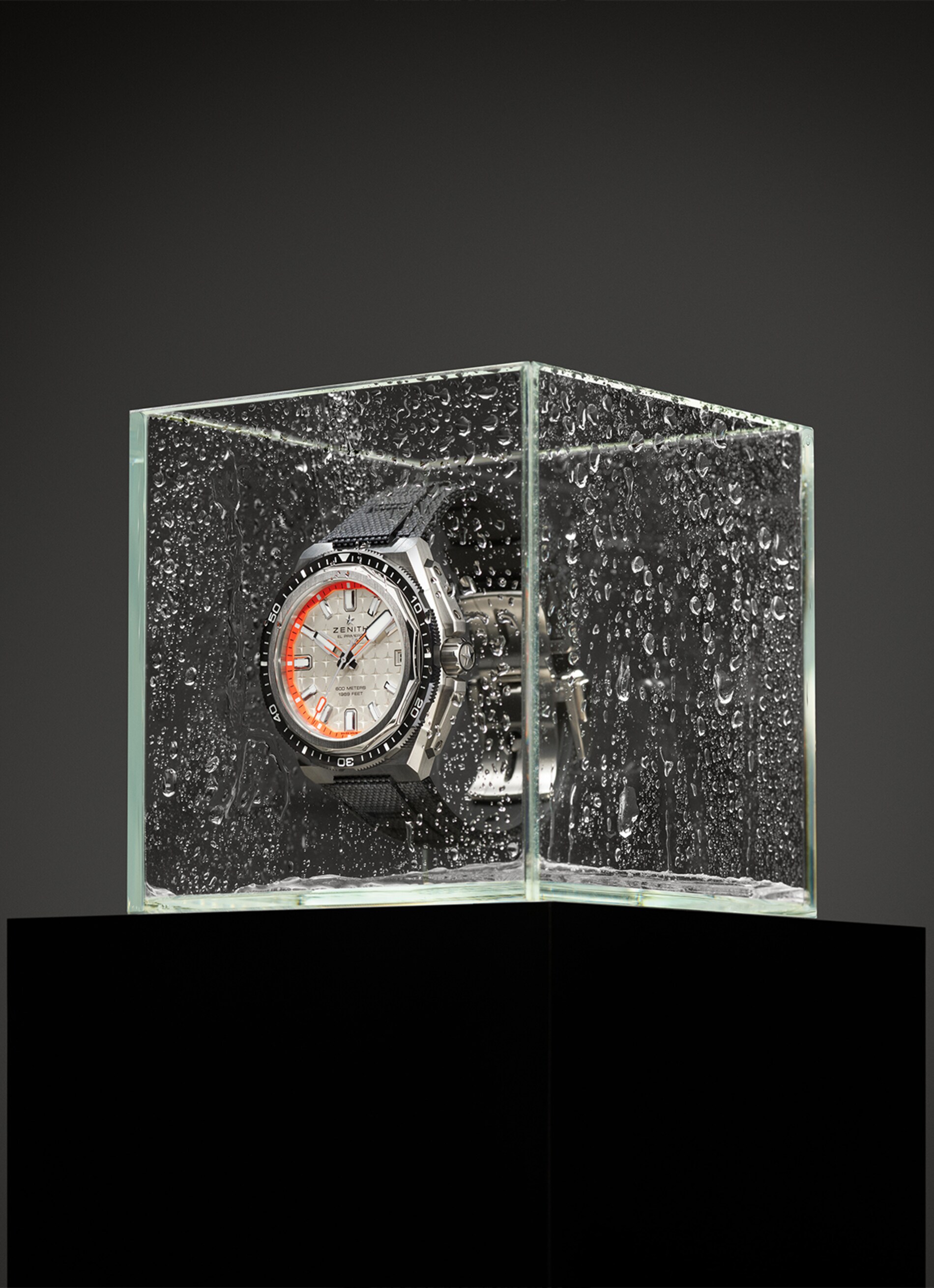 ZwTVyYF3NbkBW_vK_DEFY_EXTREME_DIVER_BTQ_